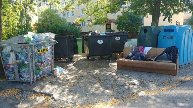 Burza w kuble śmieci – kto tu ma rację?