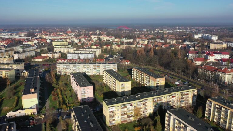 Jak żyć społecznie?