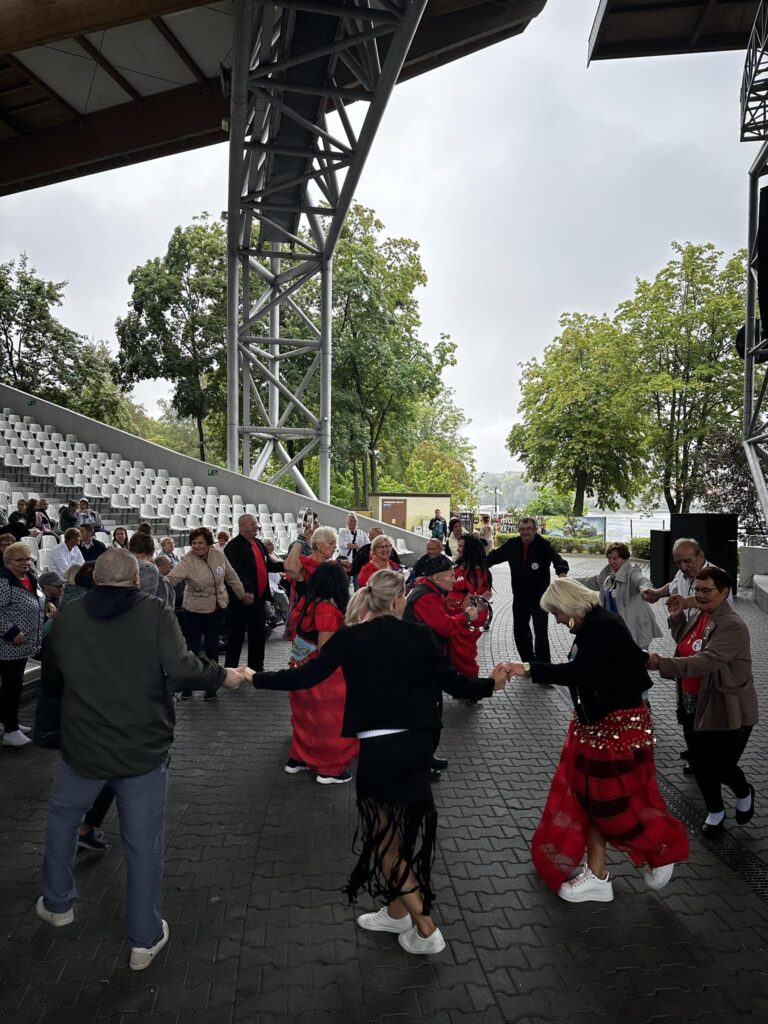 Biesiadnie rozśpiewani – III Karaoke Środowiskowych Domów Samopomocy Województwa Warmińsko-Mazurskiego