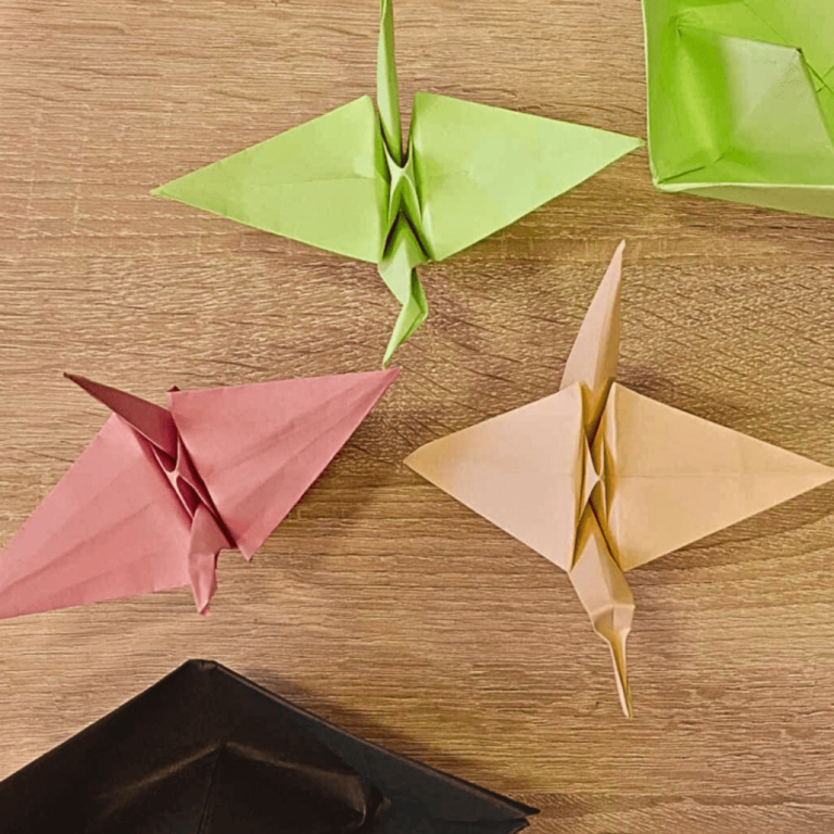Papierowe metamorfozy, czyli kilka słów o origami